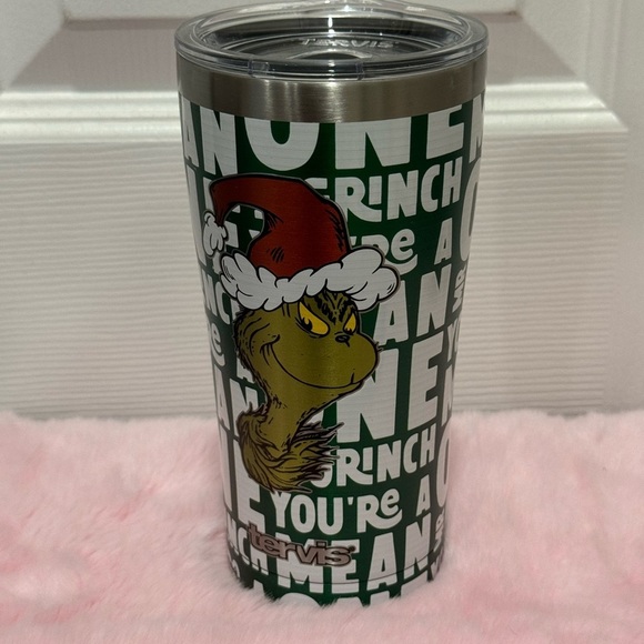 NEW Tervis Tumbler Grinch Getting Grinchy With It 200z Stainless Dr Seuss Xmas - Picture 2 of 9